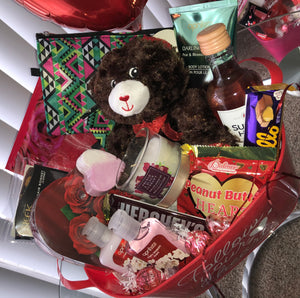 Women’s Valentine’s Day Basket